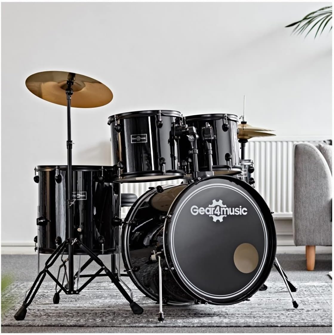 Gear4music BDK-1 Kit de Batería Compacta Completa para Principiantes - Batería Acústica de 5 Piezas, Platillos, Pedal de Bombo, Sillín y Baquetas - Negro