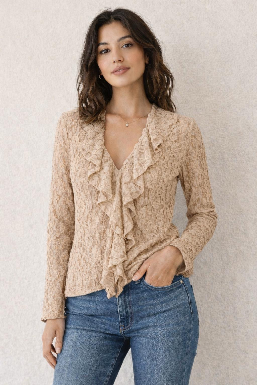 BLUSA VOLANTE ENCAJE